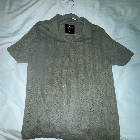 Knit button down shirt, very soft and good condition! - Picture 2 of 3